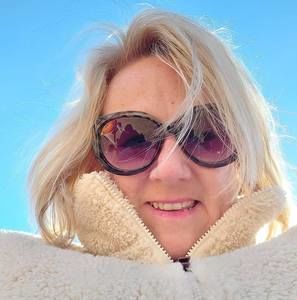 Meet your Posher, Dawn